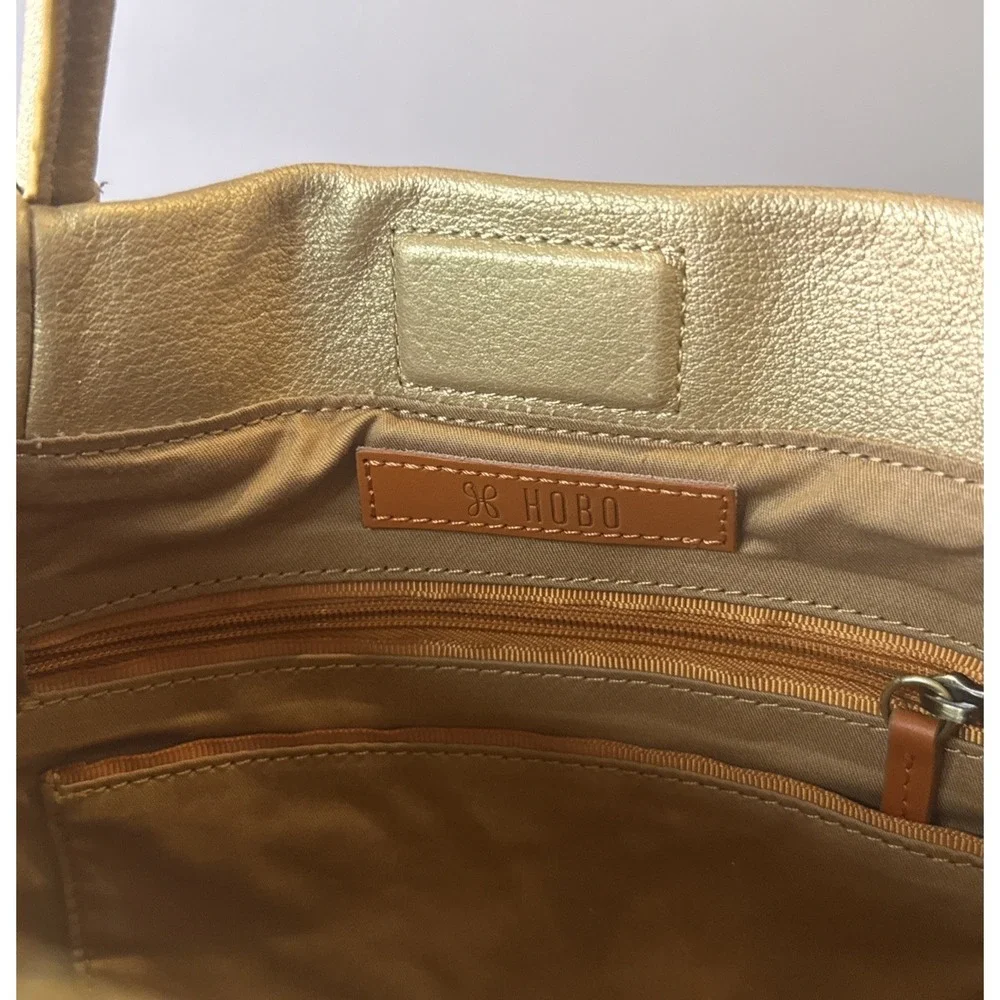 Hobo Margot Pebbled Metallic Dusty Gold Leather Satchel Crossbody $298